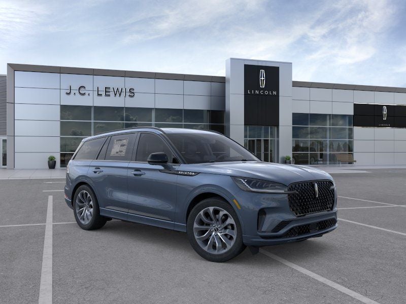 2026 Lincoln Aviator Premiere in Whisper Blue Metallic Clearcoat — front three-quarter view