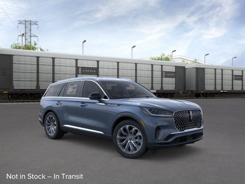 2026 Lincoln Aviator Premiere in Whisper Blue Metallic Clearcoat — front three-quarter view