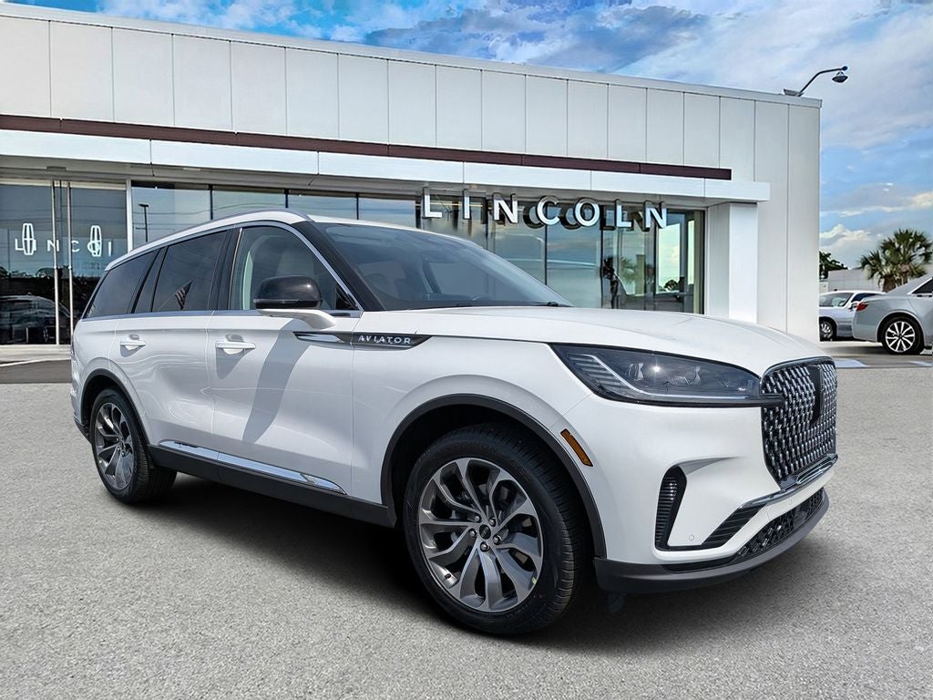 2026 Lincoln Aviator Reserve in Pristine White Metallic Tri-Coat — front three-quarter view