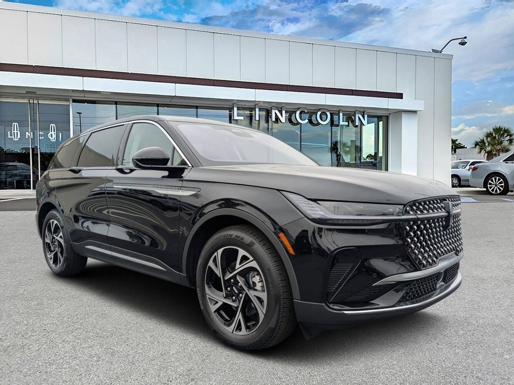 2026 Lincoln Nautilus Premiere in Infinite Black Metallic Clearcoat — front three-quarter view